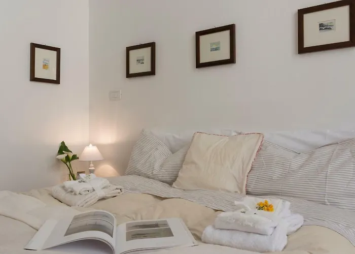 بيت للعطل Canonica 16 *